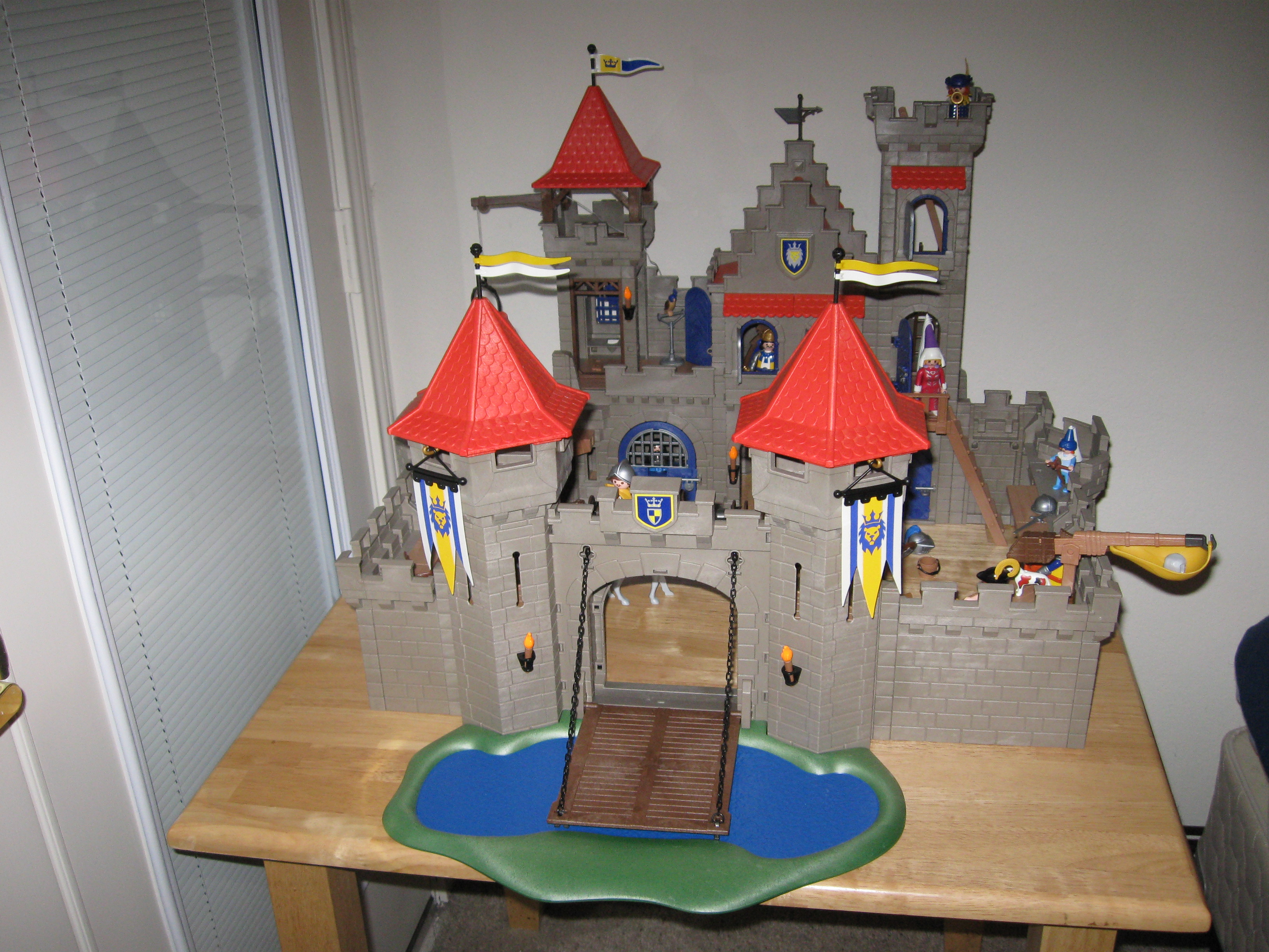 playmobil castle